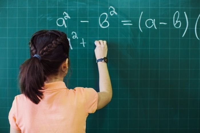 JAWAB SOAL KURIKULUM MERDEKA Kelas X Matematika Halaman 4 Menghitung Nilai Eksponen dan Logaritma