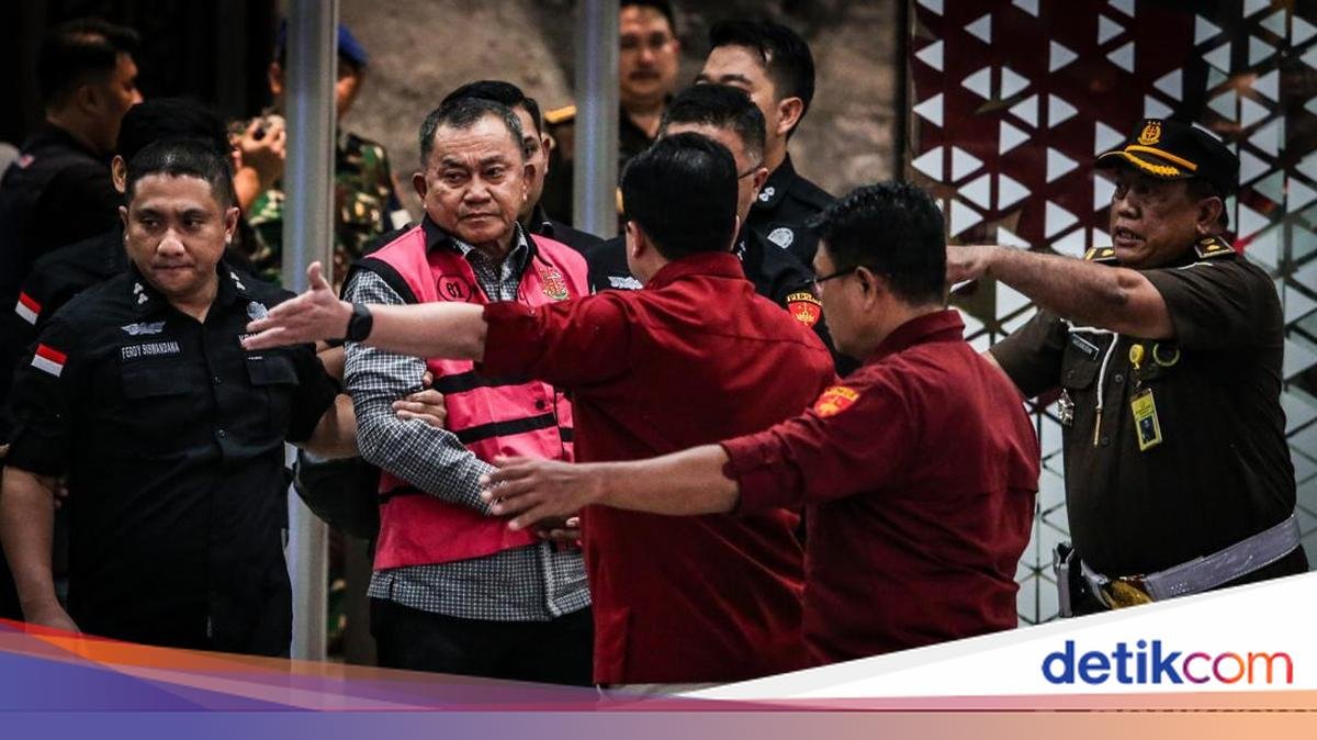 2-eks-wakil-kepala-bgn-juga-ditahan-kasus-korupsi-mbg-1780486081139_169.jpeg