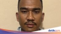 bareskrim-polri-menangkap-kurir-penyelundup-43-kilogram-sabu-di-pekanbaru-riau-1787716277603_169-1.jpeg