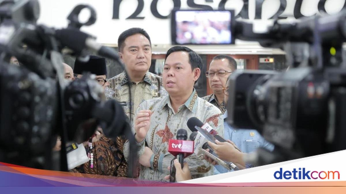 ketua-dewan-perwakilan-daerah-dpd-ri-sultan-baktiar-najamudin-istimewa-1770304715082_169.jpeg