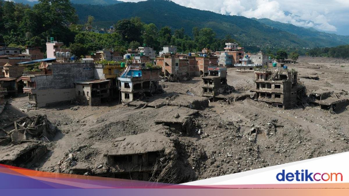rumah-dan-bangunan-hancur-diterjang-banjir-nepal-1787816624448_169.jpeg