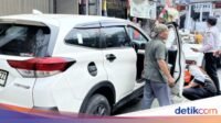 sudinhub-jaktim-tindak-15-kendaraan-parkir-liar-1788197362398_169.jpeg